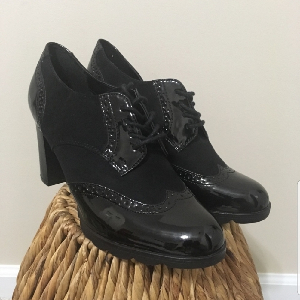 “Rylee” Xappeal Oxford style block heel! 💥